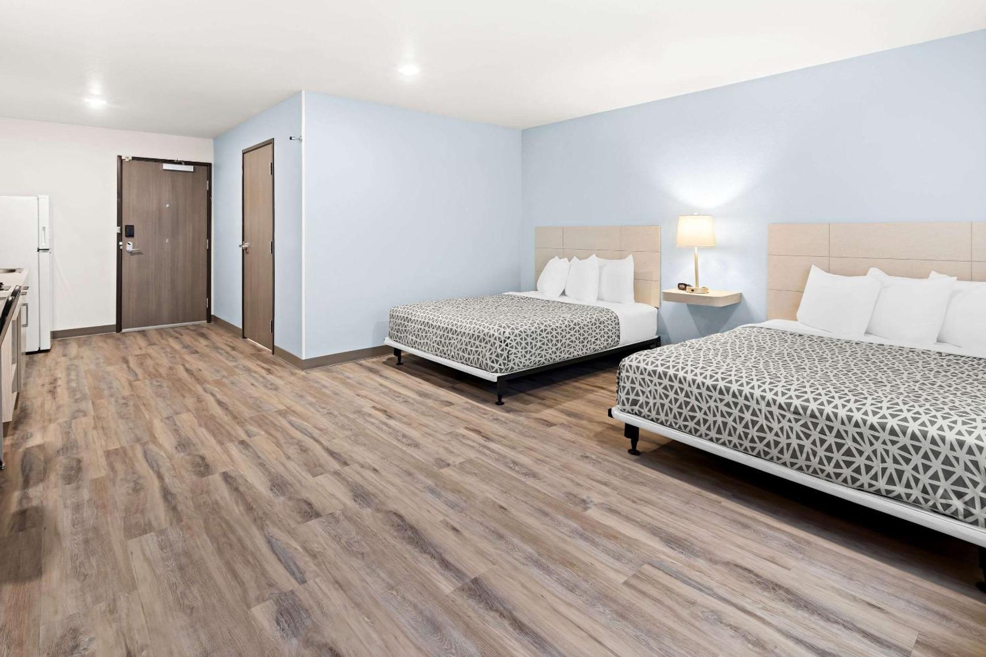 Woodspring Suites Billings Exterior foto